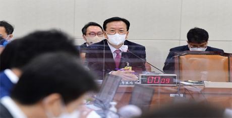 의혹·해명으로 얼룩진 인사청문회…정호영 정책 검증은 '실종'