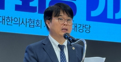 임현택 회장, 탄핵 여론 정면돌파…"극히 일부의 바람"