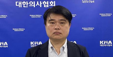 "의대정원 확대 일방 추진, 의정합의 위반…파업 재개해야"