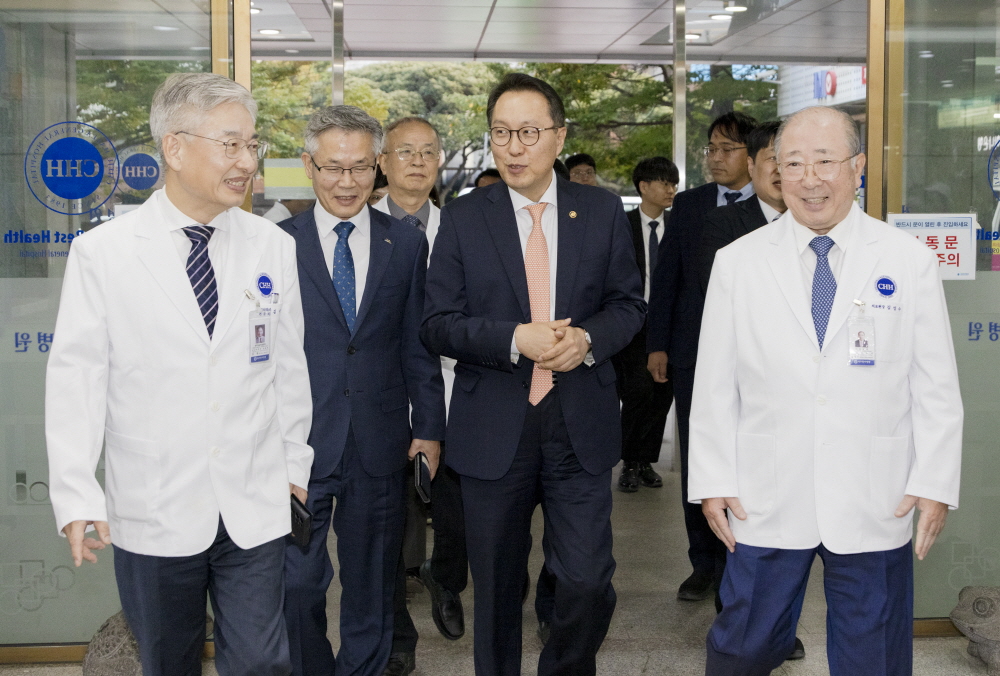 [포토] 박민수 2차관, 제주도 방문…상급종병 지정 현장점검